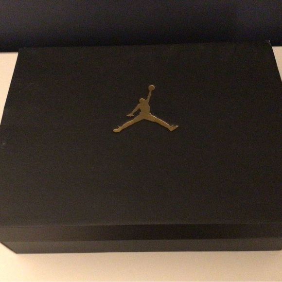 Nike Air Jordan 1 Low. Size 16. Excellent used condition. Black & blue. - Picture 8 of 8